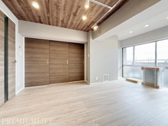 �@������̃��r���O