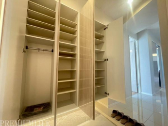 @[͂Ղ̃V[Y{bNXŌCЕt܂B