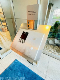 �@�I�[�g���b�N�t���ň��S