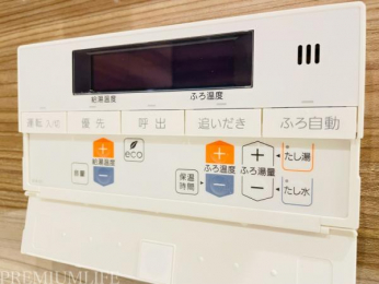 �@�Ǖ��A�I�[�g�o�X�@�\�𓋍�