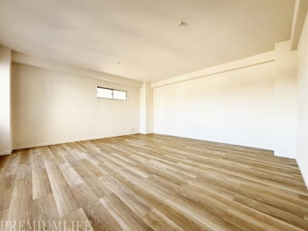 �@�傫�ȉƋ����Ƃ�������Ēu����L���ł��B