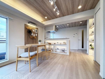 @ؖځ~ŃJtFɂ܂Ƃ܂ԁB