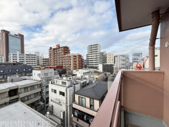 @Sn悢ƊJIȌiFy߂oRj[B