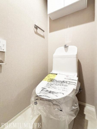 �@�V���v���Ő������̂���g�C����ԁB