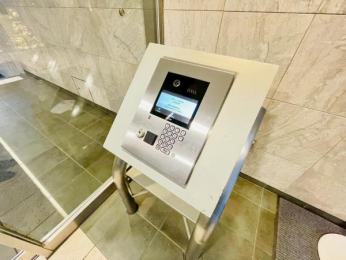 @sR҂̐NhI[gbNŁAƑ̕炵܂B