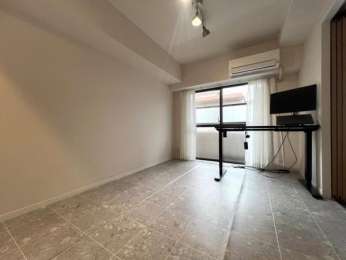 @VvŐ̂́AlXȃCeAƂ̑ǂBD݂ɂoĂB