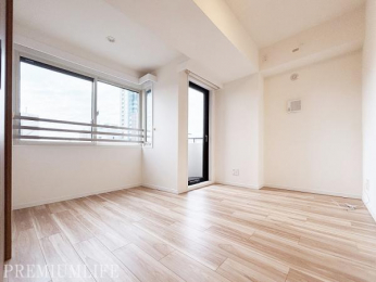 �@�V���v���Ő������̂�������́A�l�X�ȃC���e���A�Ƃ̑������ǂ������B