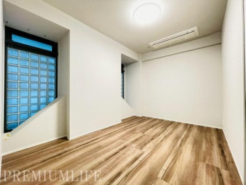 �@�v���C�x�[�g��ԂɍœK�ȗ����������m��