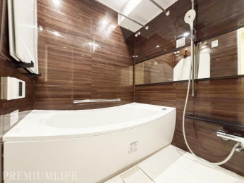 �@���������@�ƒǂ������@�\�t�ŁA���ł����K�ȃo�X�^�C�������y���݂��������܂��B