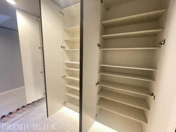 �@�Ƒ��̌C������������܂��e�ʎ��[