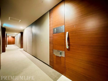 �@���������̂���A�z�e�����C�N�ȓ��L���݌v�B