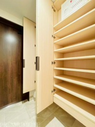 �@��e�ʂ̃V���[�Y�{�b�N�X�ł���������[�\