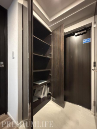 �@��e�ʃV���[�Y�N���[�N�Ō��ւ�������