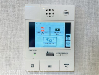 �@���j�^�[�t���C���^�[�t�H���Ŗh�Ə�����S