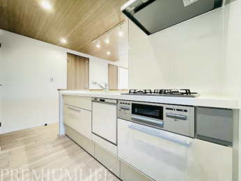 �@�H�튣���@��O�����ȂǕ֗��ȋ@�\�t