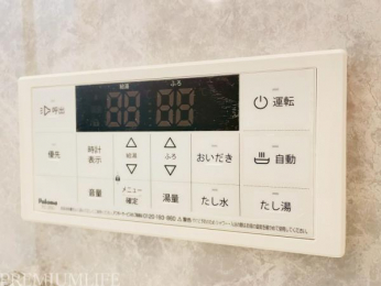 �@�Ǖ��A�I�[�g�o�X�@�\�𓋍�