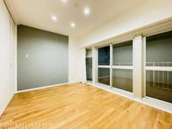 �@��������A���̌������ʂ����ǂ����r���O