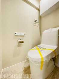 �@���������ӂ����K�ȃg�C���X�y�[�X