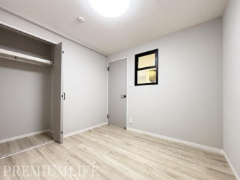 �@�v���C�x�[�g��ԂɍœK�ȗ����������m��