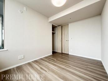 �@�v���C�x�[�g��ԂɍœK�ȗ����������m��