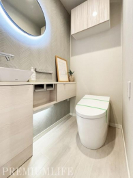 �@���t���̎�􂢃X�y�[�X��������A�z�e�����C�N�ȃg�C�����