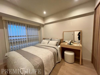 �@���₩�Ȏ��Ԃ������A���炬�ɕ�܂ꂽ��Ƃ肠���Q��