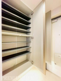 �@��e�ʃV���[�Y�N���[�N�Ō��ւ�������