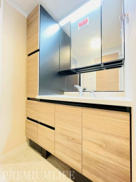 �@���[�L�x�ŃX�b�L���Еt�����ʋ��