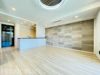 �@2025�N11�����t�H�[���ς̉��K���