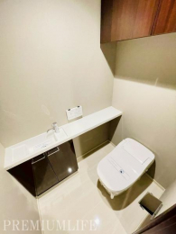 �@���t���̎�􂢃X�y�[�X��������A�z�e�����C�N�ȃg�C�����