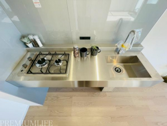 �@���Z�����Ɋ�����2���K�X�R�����t���X�e�����X�ő|�������₷���d�l