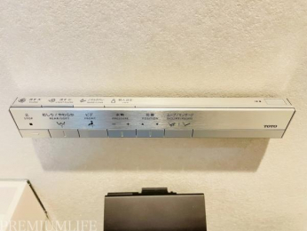 �@�E�H�V�����b�g�t���ł��ł��g�����֍��ɍ���܂��B