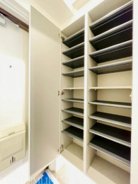 �@��e�ʂ̃V���[�Y�{�b�N�X�ł���������[�\