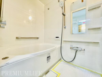 �@����̔����������Ɩ�����A���났�ɖ������㎿�ȃo�X���[�����