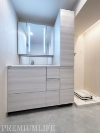 �@���[�L�x�ŃX�b�L���Еt�����ʋ��