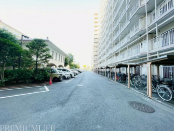 �@�~�n���ɂ͒��ԏ�A���֏������