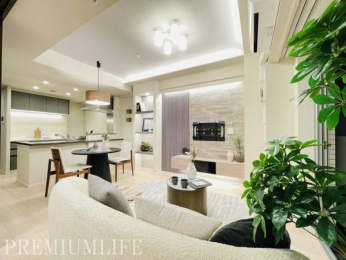 �@�L���ɗ]�T������Ƌ�̔z�u�����₷�����r���O