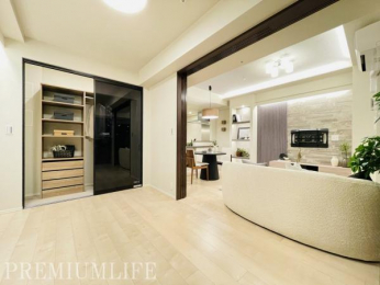 �@�m�����J������΍L�X���Ԃ�