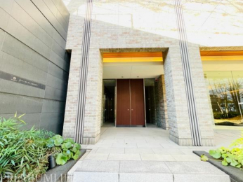 �@���������ӂ��G���g�����X�ł��o�}��