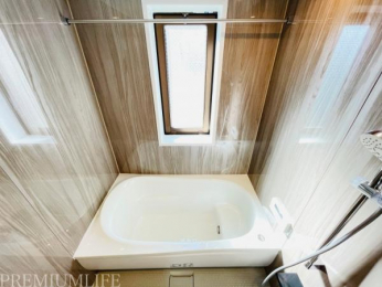 �@�����ɂ͑�������A���C����������ł��܂��B