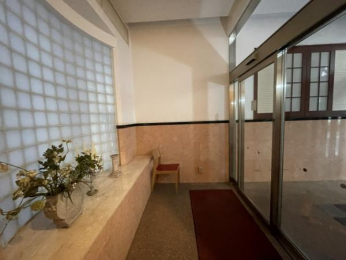 �@�G���g�����X�����Y��ɊǗ�����Ă��܂��B