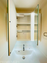 �@���ʑ�ɂ����[������ʗp������[�ł��܂��B