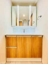 �@�R���p�N�g�Ȑ��ʑ�ŏꏊ�����Ȃ����̎x�x���X���[�Y��