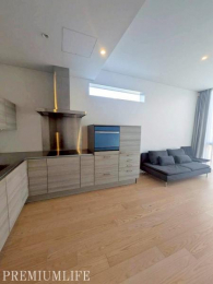 �@�J�������郊�r���O�Ǝg������ƃf�U�C���������˔������L�b�`��