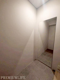 �@���փX�y�[�X�ɂ͎p���t���ł��o�����������X���[�Y�B