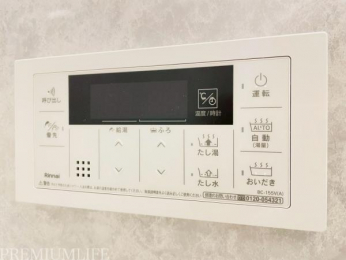 �@�ǂ������A�I�[�g�o�X�@�\�𓋍�