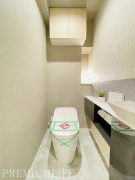 �@��􂢃X�y�[�X�t���ŉq���I�Ɏg����g�C��