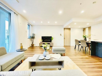 �@��23.2���̂�Ƃ肠�郊�r���O�B�Ƌ�z�u�̎��R�x�������A�J���I�ɉ߂������Ԃł��B