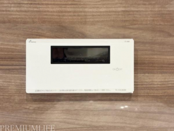 �@�ǂ������A�I�[�g�o�X�@�\�𓋍�