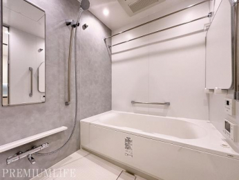 �@���������@�ƒǂ������@�\�t�ŁA���ł����K�ȃo�X�^�C�������y���݂��������܂��B